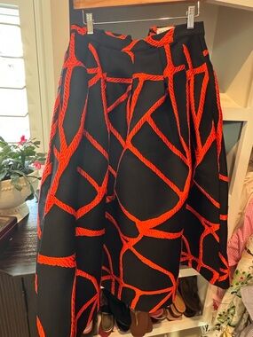 HUNTER BELL Black Midi Skirt with Bold Red Rope Print